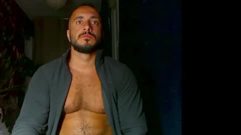 Huracane online show from 10/10/25, 05:45