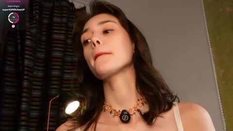 Heeey im Helena3 -- fav555100333 -- pvts only premium and after my public show 3 online show from 10/28/25, 01:47