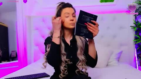 Arianna online show from 02/25/26, 01:32