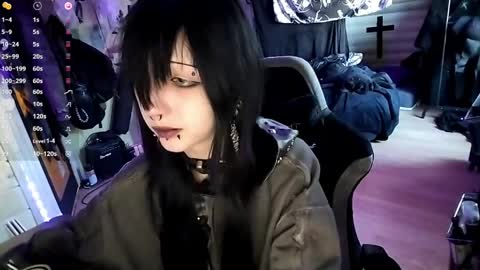 Lina online show from 04/06/26, 03:13