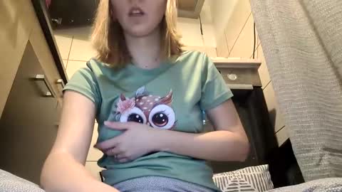 Snapshot of taboo_gape chatting on 01/29/25, 05:35 taboo_gape online show from 01/29/25, 05:35