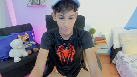 Tashi00 online show from 03/02/26, 09:21