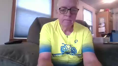 tacrunner66_ online show from 10/10/25, 05:56