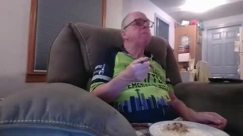 tacrunner66_ online show from 11/06/25, 03:18