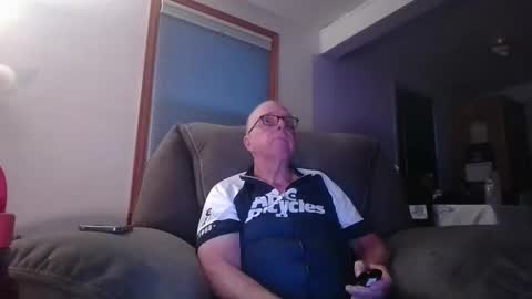tacrunner66_ online show from 05/23/26, 04:07