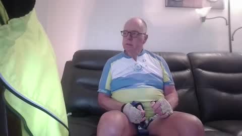 tacrunner66_ online show from 05/24/26, 02:22