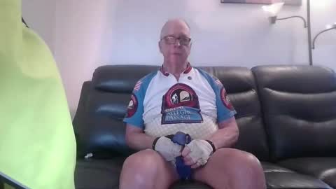 tacrunner66_ online show from 05/28/26, 01:52