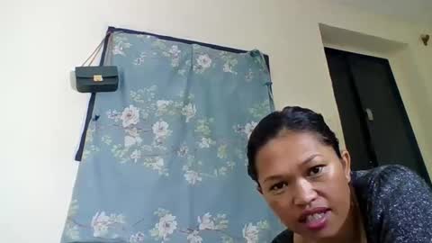 Snapshot of tahiniah chatting on 06/05/26, 06:52 tahiniah online show from 06/05/26, 06:52