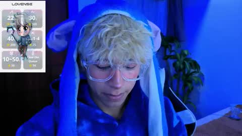 taichi online show from 11/16/25, 06:19