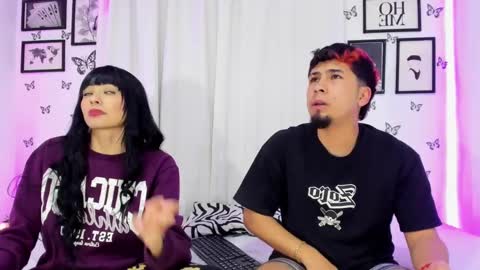 Snapshot of tainy_n_harley chatting on 12/05/24, 08:55 Liam and Juli online show from 12/05/24, 08:55