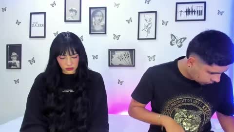 Snapshot of tainy_n_harley chatting on 01/30/25, 04:37 Liam and Juli online show from 01/30/25, 04:37