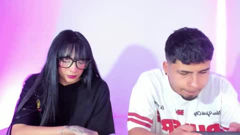 Snapshot of tainy_n_harley chatting on 11/08/25, 05:40 Liam and Juli online show from 11/08/25, 05:40