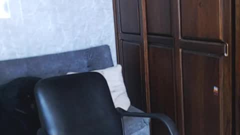 Tairon Tucke online show from 12/19/24, 12:56