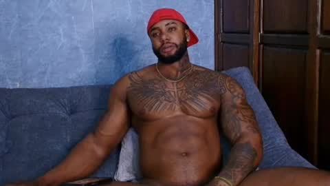 Tairon Tucke online show from 02/11/25, 06:40