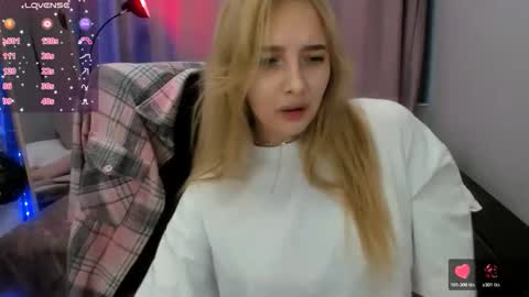 Taisia online show from 04/04/26, 08:12