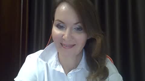 taisialucky77 online show from 10/01/25, 06:25