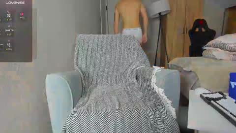 Taison online show from 02/26/25, 07:16