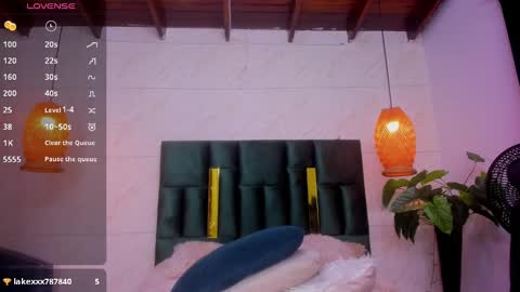 Taissa online show from 03/09/25, 10:08