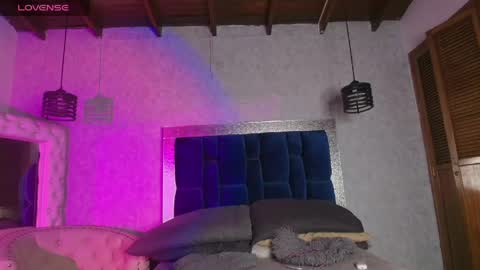 Taissa online show from 04/16/26, 09:04