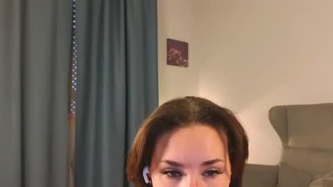 Lizzy online show from 04/23/26, 05:41