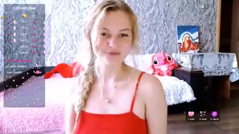 Snapshot of taissia_sweet chatting on 08/04/26, 08:06 Im Taya online show from 08/04/26, 08:06