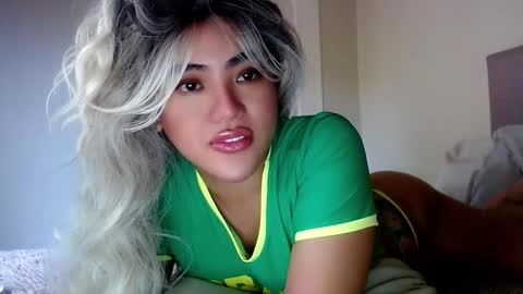 Lena online show from 12/06/24, 07:21