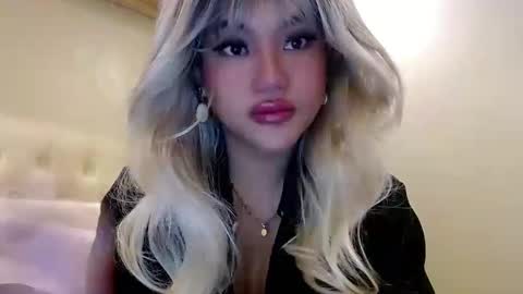 Lena online show from 02/27/25, 02:32