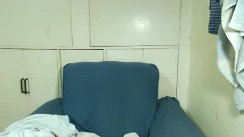 Snapshot of takemetoheavenbaby chatting on 01/10/25, 04:12 anne online show from 01/10/25, 04:12