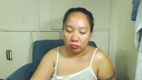 Snapshot of takemetoheavenbaby chatting on 02/17/25, 10:58 anne online show from 02/17/25, 10:58
