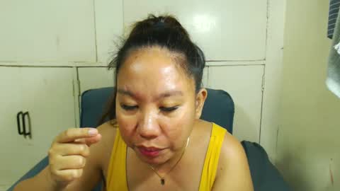 Snapshot of takemetoheavenbaby chatting on 02/23/25, 04:35 anne online show from 02/23/25, 04:35