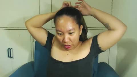 Snapshot of takemetoheavenbaby chatting on 10/12/25, 04:39 anne online show from 10/12/25, 04:39
