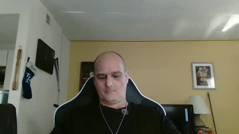 Snapshot of takerlover436295 chatting on 01/03/25, 06:24 takerlover436295 online show from 01/03/25, 06:24