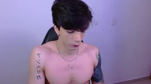 takeru___ online show from 11/24/25, 11:32