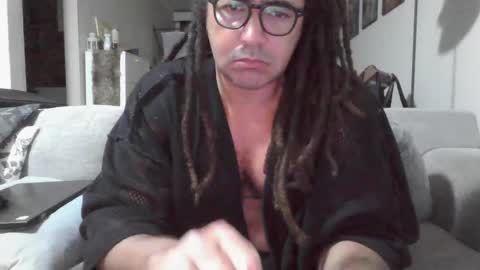 Snapshot of talent_scout_1 chatting on 12/17/24, 11:49 Edge Master Flash online show from 12/17/24, 11:49