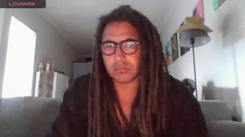 Snapshot of talent_scout_1 chatting on 12/31/24, 10:01 Edge Master Flash online show from 12/31/24, 10:01