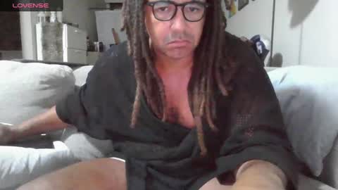 Snapshot of talent_scout_1 chatting on 01/01/25, 10:54 Edge Master Flash online show from 01/01/25, 10:54