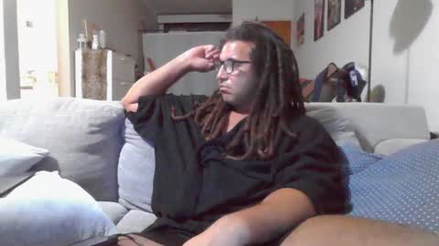 Snapshot of talent_scout_1 chatting on 01/05/25, 12:31 Edge Master Flash online show from 01/05/25, 12:31