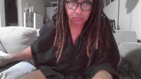 Snapshot of talent_scout_1 chatting on 01/11/25, 01:01 Edge Master Flash online show from 01/11/25, 01:01