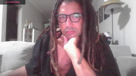 Snapshot of talent_scout_1 chatting on 01/14/25, 01:06 Edge Master Flash online show from 01/14/25, 01:06