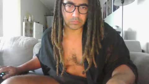 Snapshot of talent_scout_1 chatting on 01/14/25, 10:02 Edge Master Flash online show from 01/14/25, 10:02