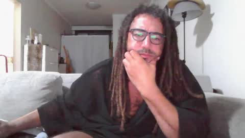 Snapshot of talent_scout_1 chatting on 01/29/25, 12:02 Edge Master Flash online show from 01/29/25, 12:02