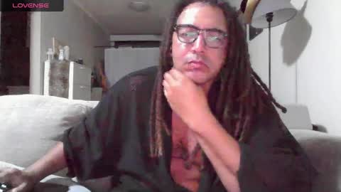 Snapshot of talent_scout_1 chatting on 02/10/25, 01:11 Edge Master Flash online show from 02/10/25, 01:11