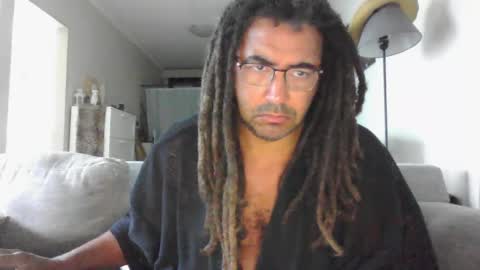 Snapshot of talent_scout_1 chatting on 02/15/25, 09:15 Edge Master Flash online show from 02/15/25, 09:15