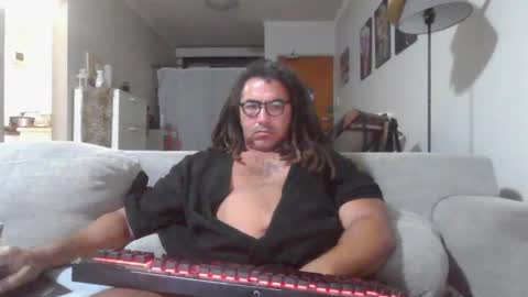 Snapshot of talent_scout_1 chatting on 03/08/25, 12:52 Edge Master Flash online show from 03/08/25, 12:52