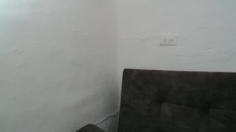 talhi_ online show from 11/12/25, 03:40