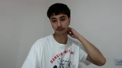 Snapshot of talhi_ chatting on 05/28/26, 05:49 talhi_ online show from 05/28/26, 05:49