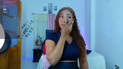 taliana  modelo independiente online show from 01/18/26, 03:21