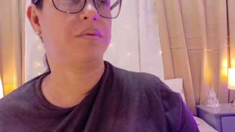 Snapshot of talianavega1 chatting on 07/04/26, 01:17 Tali online show from 07/04/26, 01:17