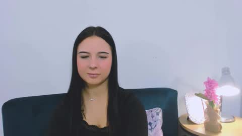 taliasensitive online show from 11/29/25, 07:33