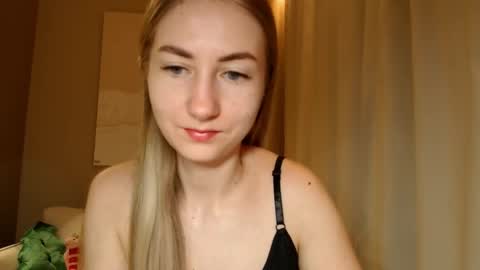 Snapshot of taliiyafiredream chatting on 01/28/25, 05:54 Kira online show from 01/28/25, 05:54